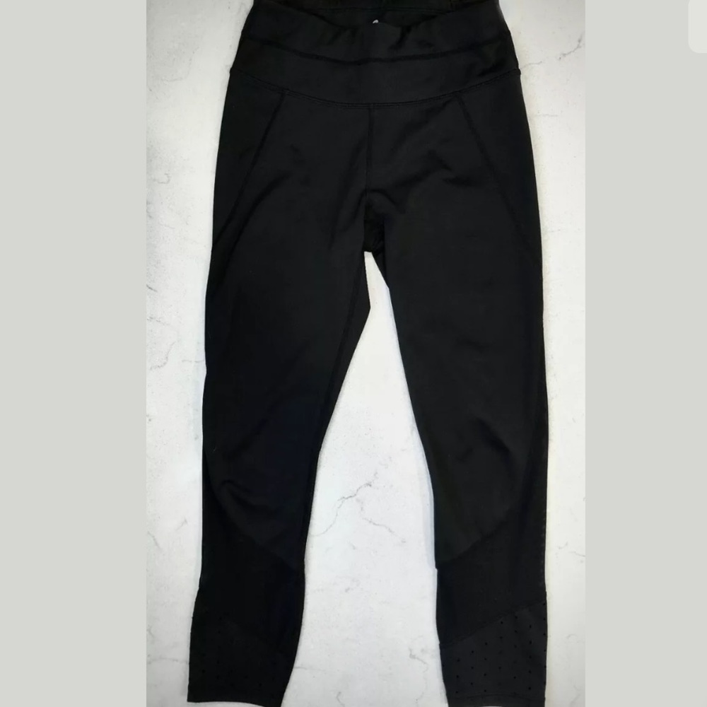 ATHLETA 7/8 Tight 21"; XXS (Black(w/ mesh detail)